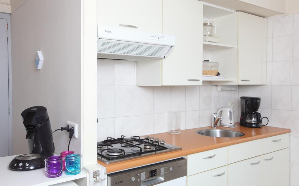 Roompot Schin Op Geul Born Стая снимка